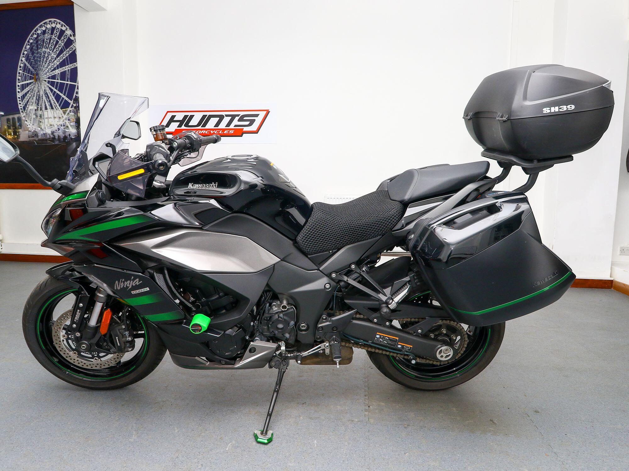 2021 Kawasaki Ninja 1000SX