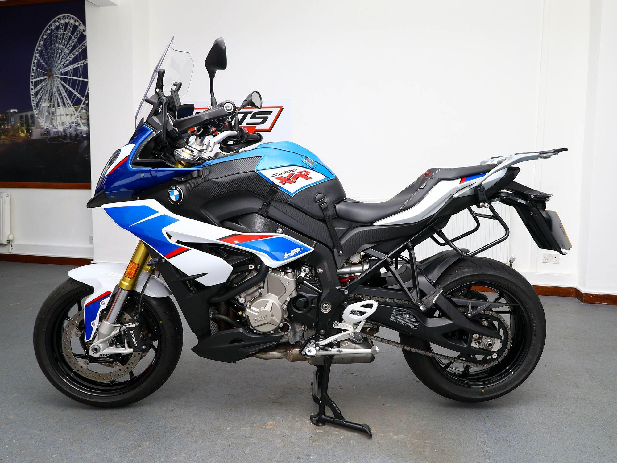 2019 BMW S 1000 XR