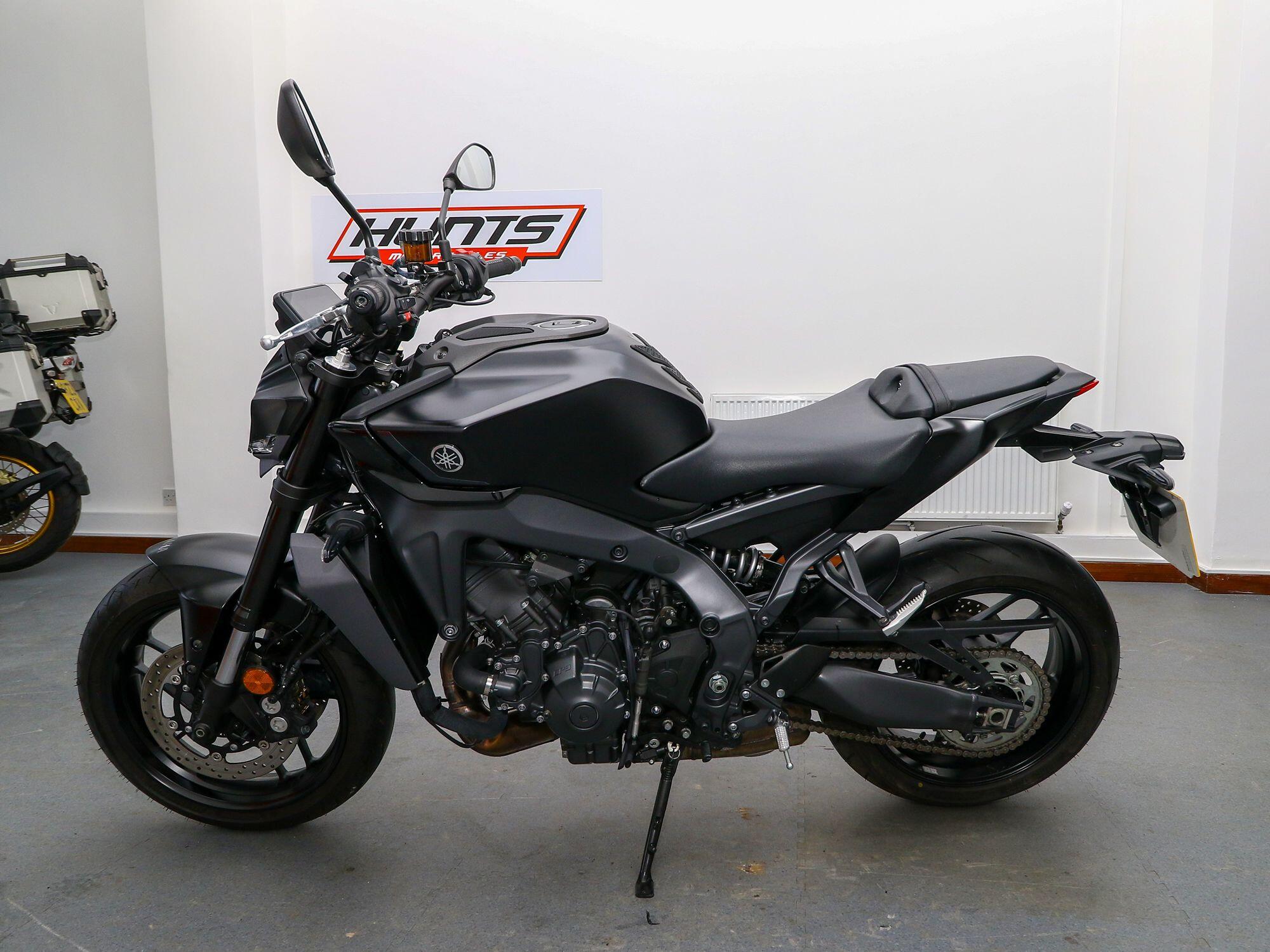 2025 Yamaha MT-09