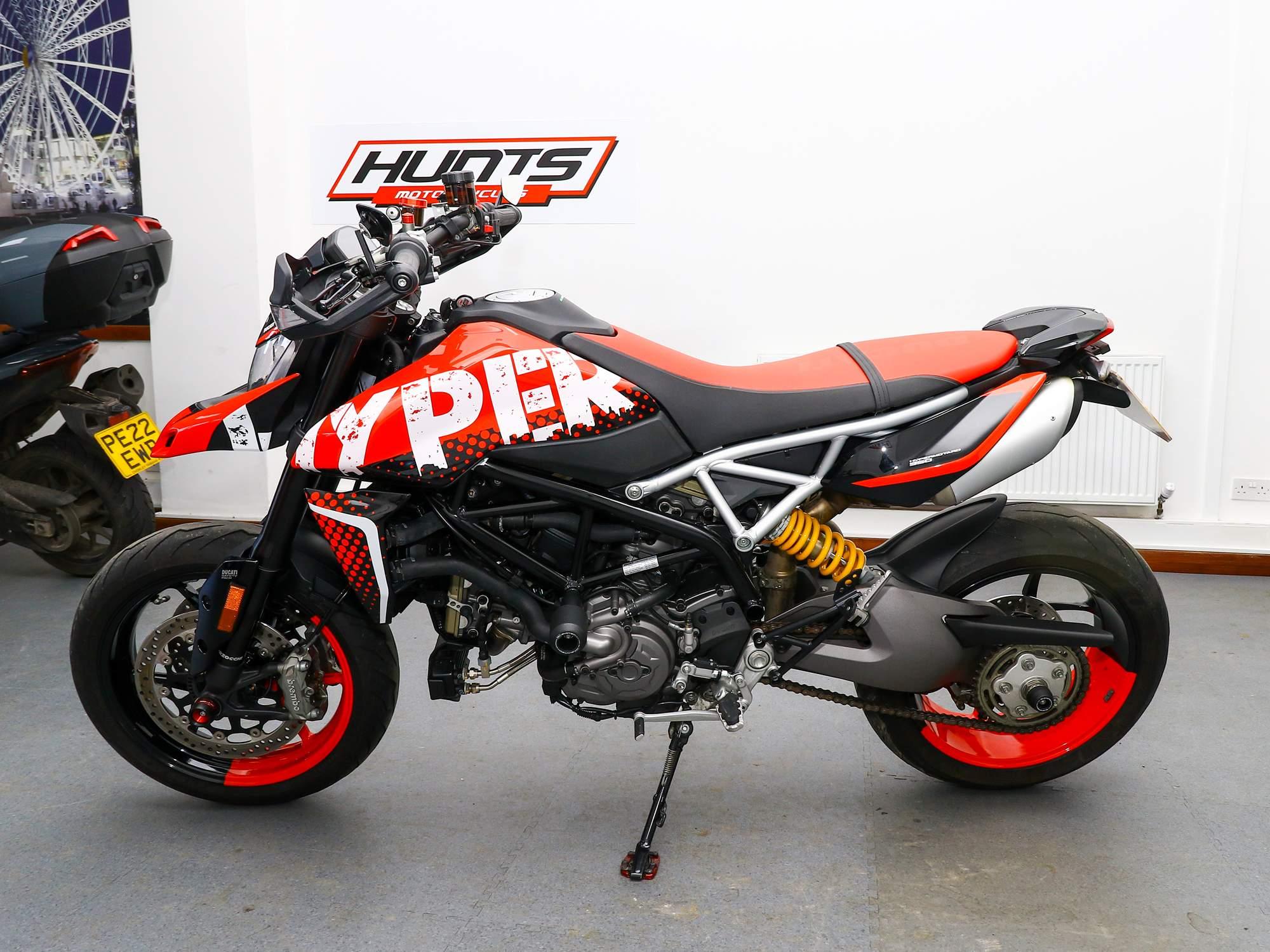 2021 Ducati Hypermotard